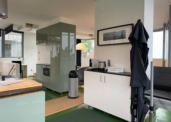 Omyxl Інсбрук