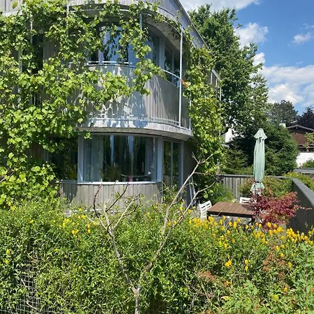 Omyxl Apartment *