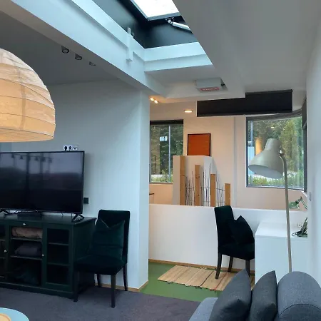 Omyxl Apartment