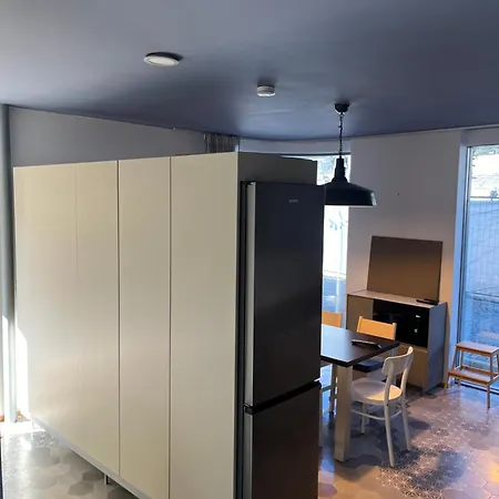 Apartment Omyxl