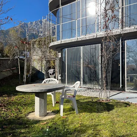Omyxl Apartment *