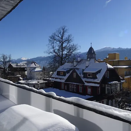 Appartement Holidayhome Omyxl Innsbruck