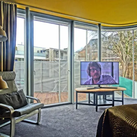 Апартаменти Omyxl *